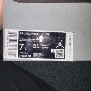 Jordan 11 Retro “Jubilee” size 7Y